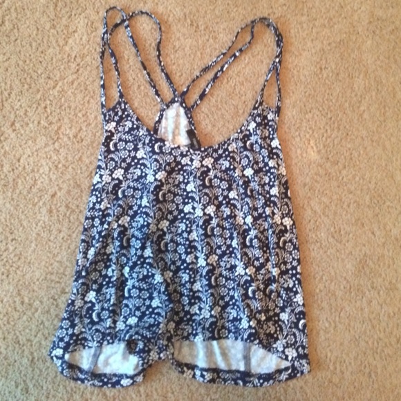 Flowy tank! Forever 21