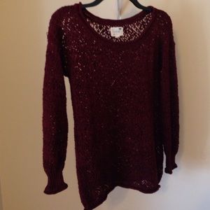 Maroon Sweater😍