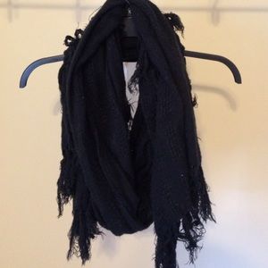 Black Scarf