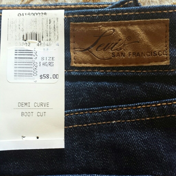 New Levi's San Francisco Demi Curve size 8 - Picture 4 of 4