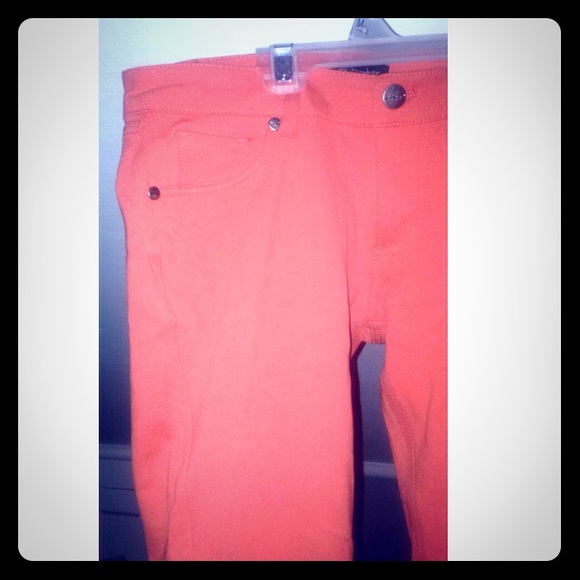 Salmon color jeggings