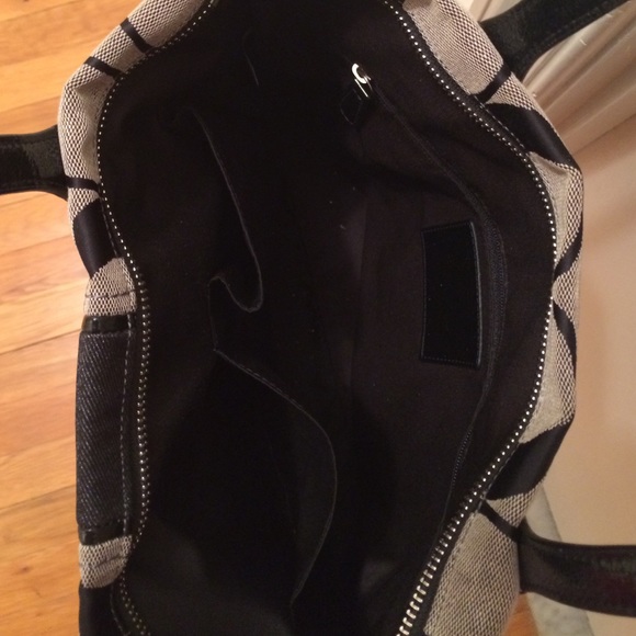 Authentic Coach Handbag - Picture 3 of 3