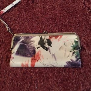 Target multicolor wristlet