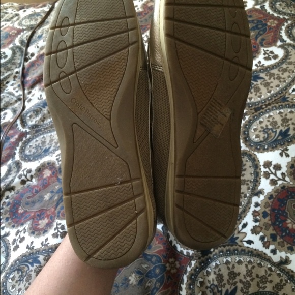 Gold/Tan Boat Shoes! - Picture 3 of 3