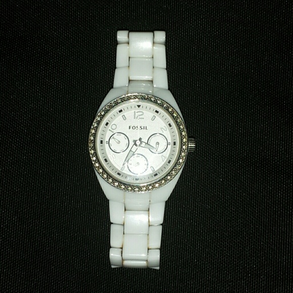 Fossil Watch - Picture 1 of 3