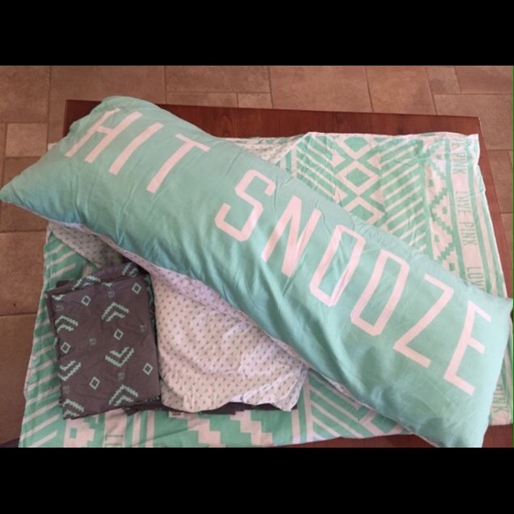 ISO ❤️❤️ - Picture 2 of 2