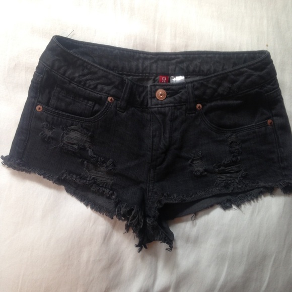 Distressed Black Jean shorts
