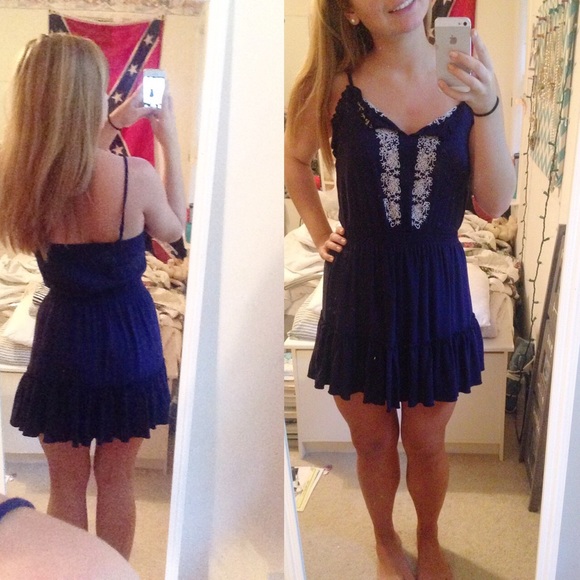 navy blue dress🐬