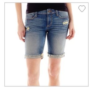 Arizona Bermuda short cut off