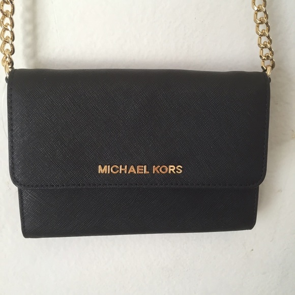 🚨SOLD🚨Michael Kors crossbody leather bag