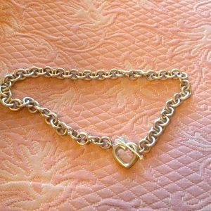 Tiffanys heart necklace