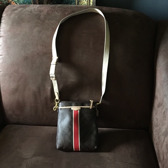 ☀️ Coach Crossbody ☀️