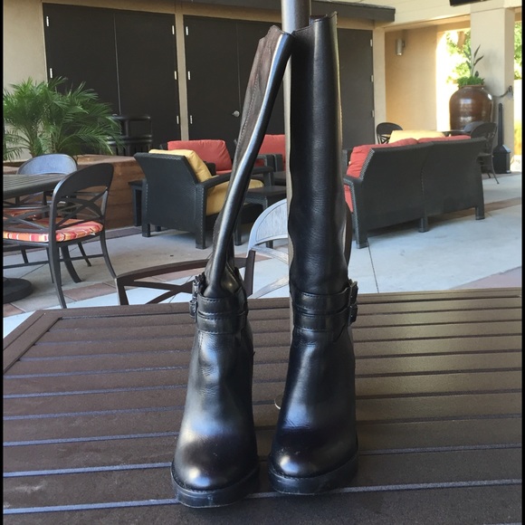 Tory Burch Boots