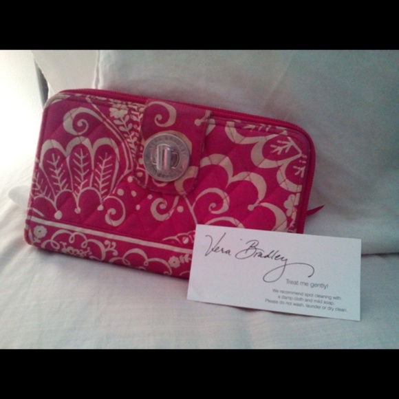 Vera Bradley Turn-lock Wallet