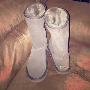 Grey Ugg Boots size 8