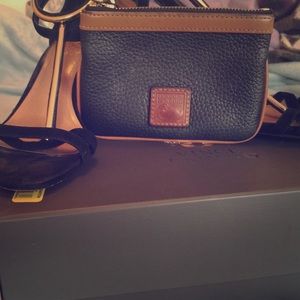 Authentic Dooney & Bourke wallet !