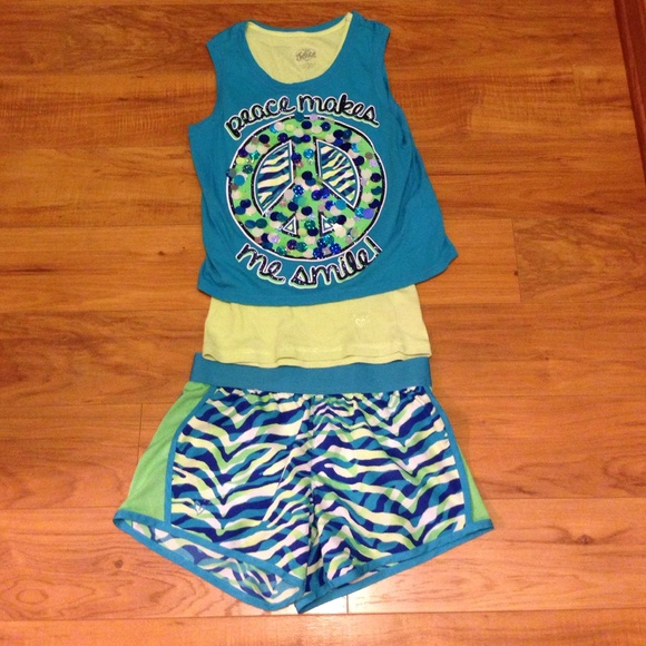 Justice Outfit size 12 VERY CUTE!!