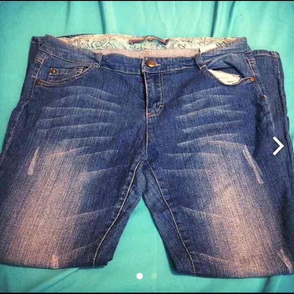 Cute Wet Seal Jeans.