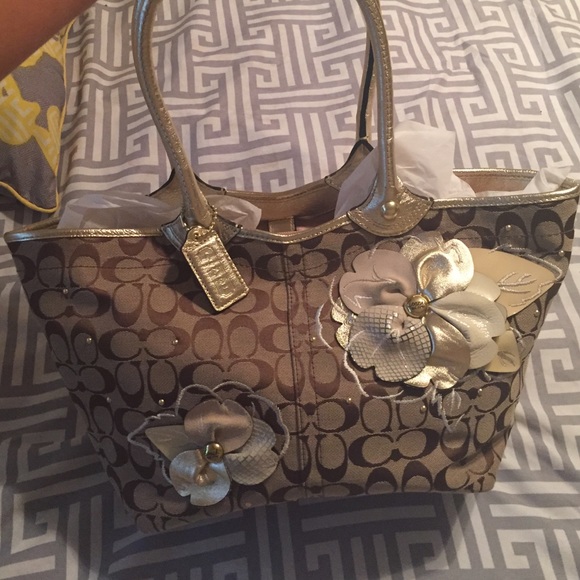 Coach Large 3 section bag w/leather flowers