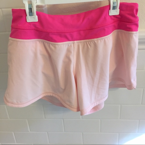 🎀Lululemon running shorts🎀