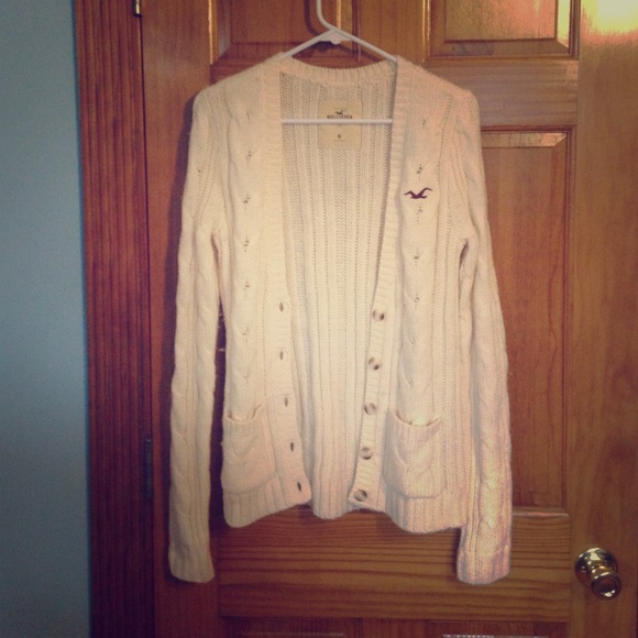 Cream colored cardigan with buttons!