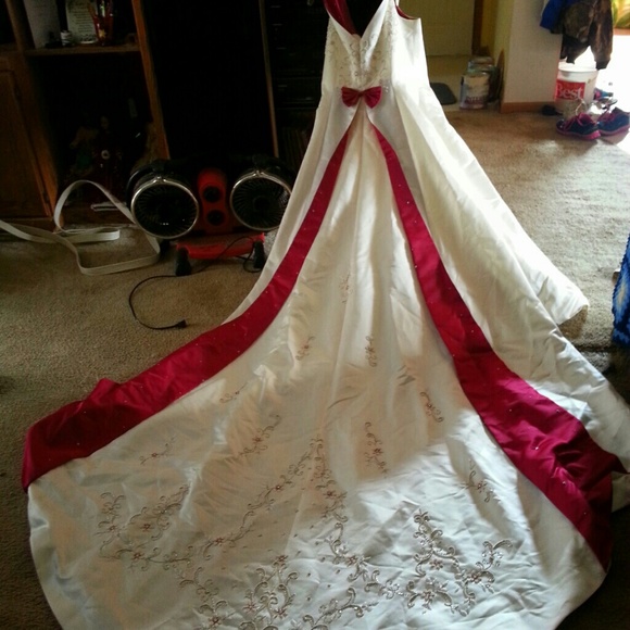 Wedding dress