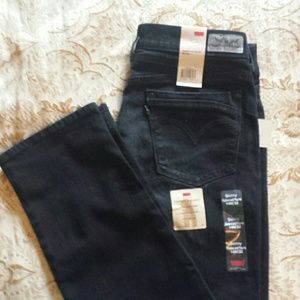 New Levi's black, Skinny-mid rise Jeans