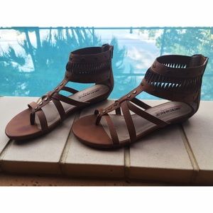 WORN ONCE AMERICAN RAG SANDALS