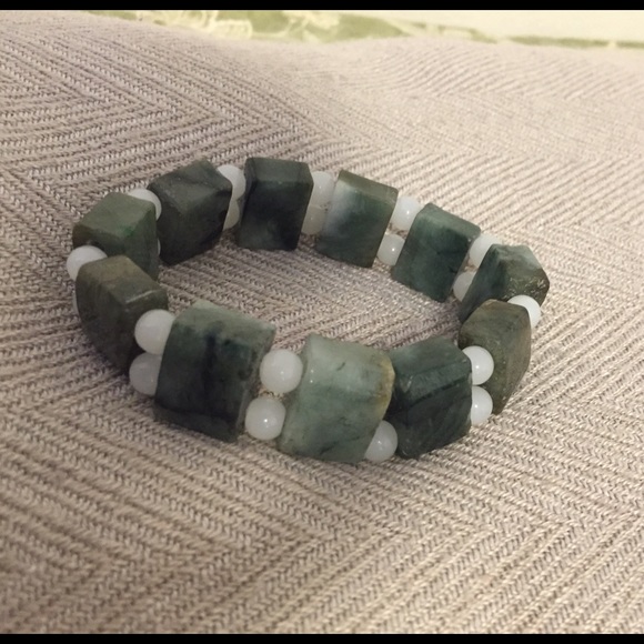 Jade Bracelet - Picture 2 of 2