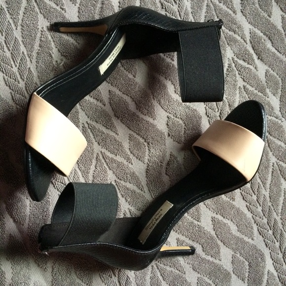 Simply Vera high heels