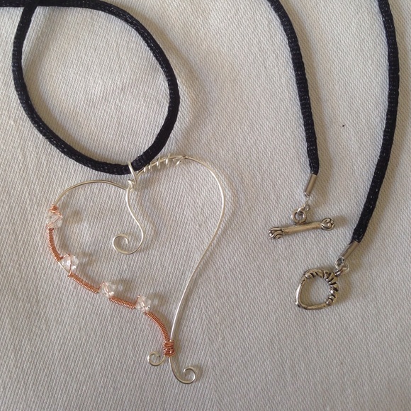 Sterling Open Heart pendant with Crystals - Picture 2 of 2