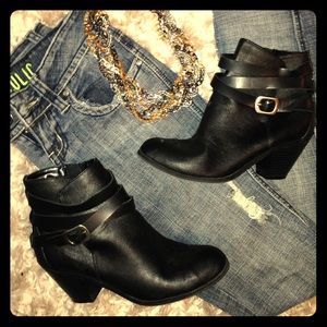 Ankle booties