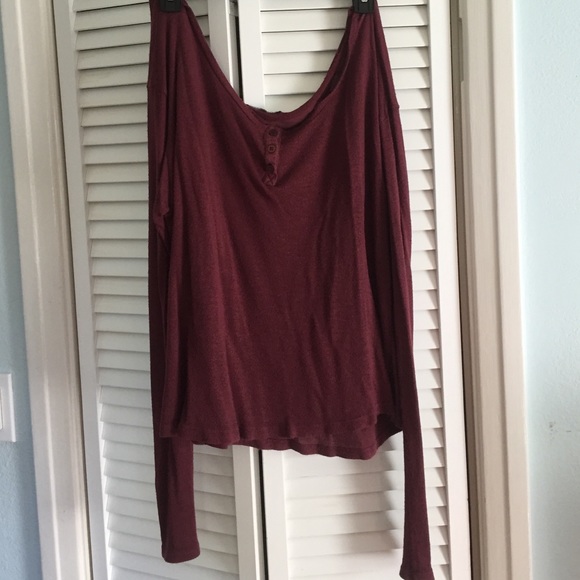 Brandy Melville Long Sleeve Top