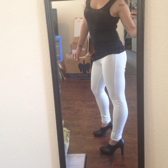Hue white jegging
