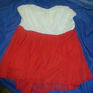 Sweethear neckline tube top