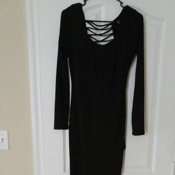 Dress - Picture 2 of 3