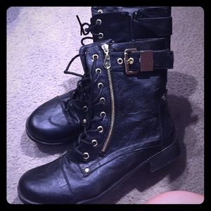 Guess combat boots