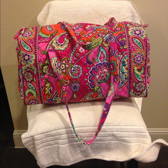 NWT VERA BRADLEY LARGE DUFFLE