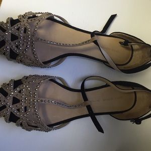 Zara flats