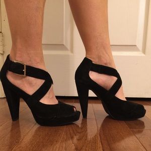 High heel shoes