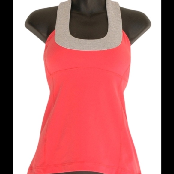 Lululemon coral pink scoop neck tank.