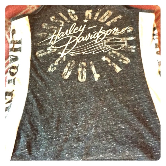 Black & grey Harley Davidson tank top.