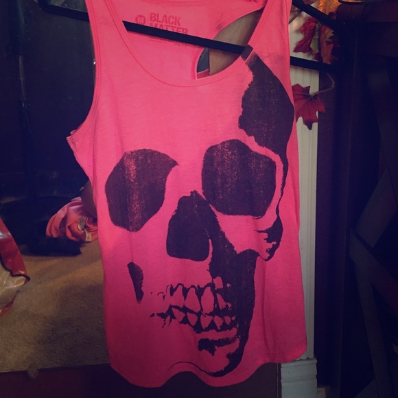 Hot pink skull tank top