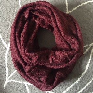 Maroon infinity scarf