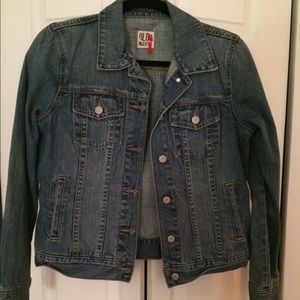 🌟FLASH SALE!🌟Old Navy Jean Jacket!