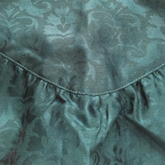 (Sold)Kimchi Blue High Waisted Pullon Skirt - Picture 2 of 4