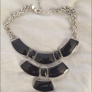 Statement necklace