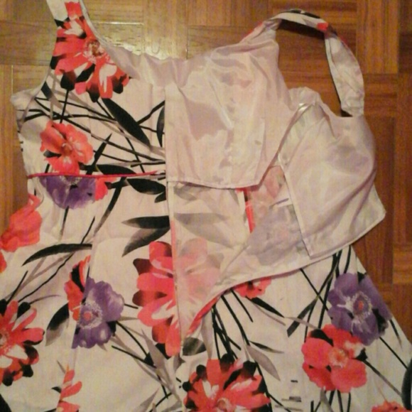 SOLD - Picture 2 of 4