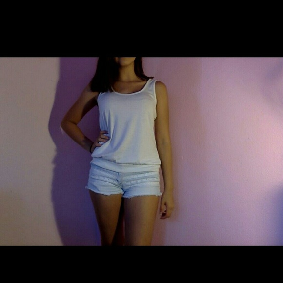Tank top - Picture 2 of 3