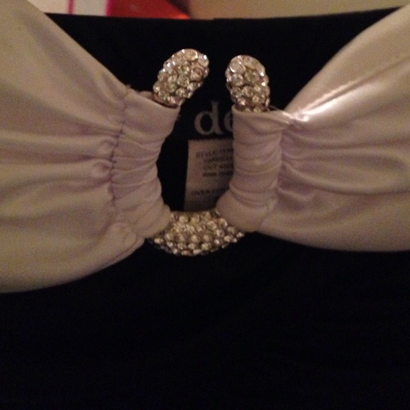 Homecoming dress - Picture 2 of 4